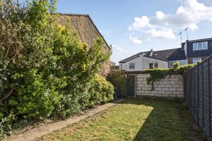 Photo 21- click for photo gallery